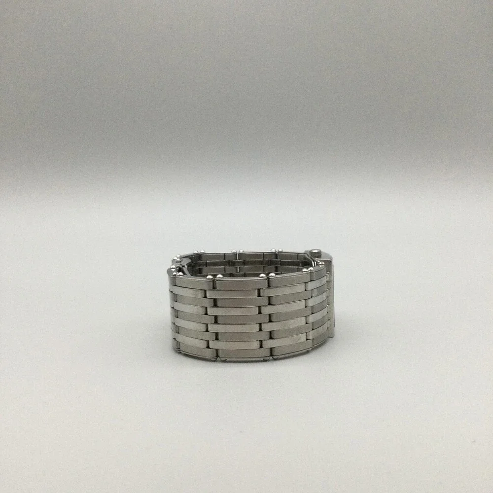 Kenneth Cole Women Watch 22mm Silver Tone Stainless Date KC4289 New Battery 6.5